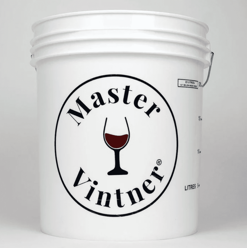 Master Vintner® 7.9 Gallon Fermenting Bucket